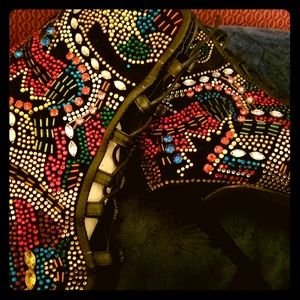 Hi~Fashion Beaded Stilettos